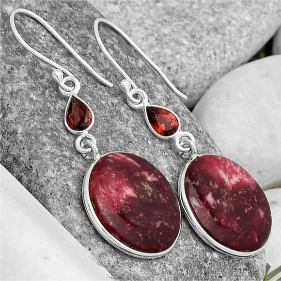 Blood Moon Pink Thrulite Gemstone sterling silver earrings - Picture 1 of 3